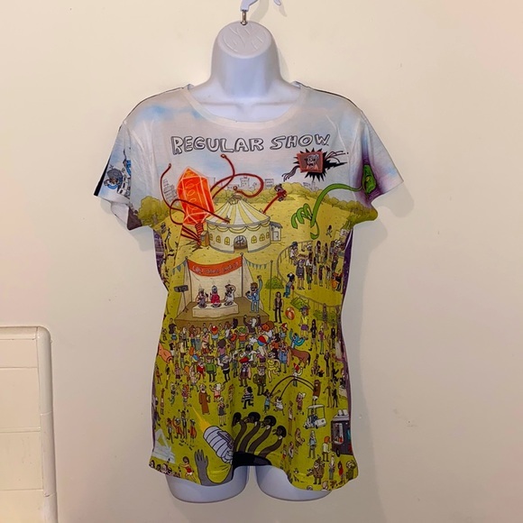 Cartoon Network Tops - Junior’s Cartoon Network Regular Show Group Shot Day/Night Graphic Tee